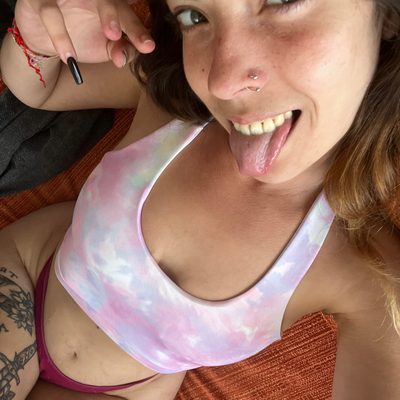 Xeeniiaa27